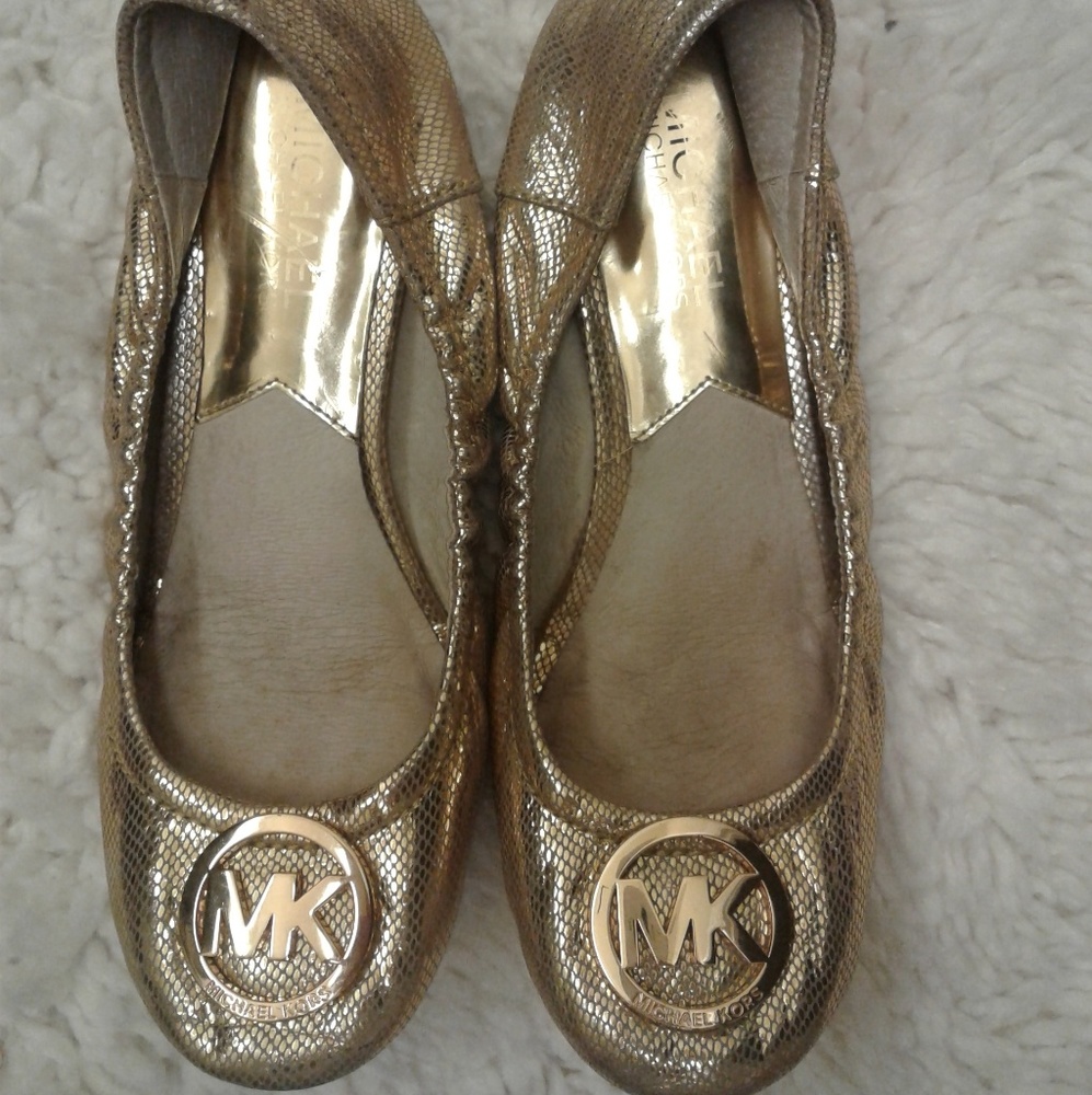 MICHAEL KORS FLATS